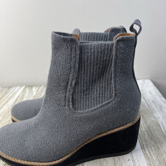 Sofft Booties Womens 8 Eiley Water Resistant Grey Knit Platform Wedge Boots - Picture 2 of 10